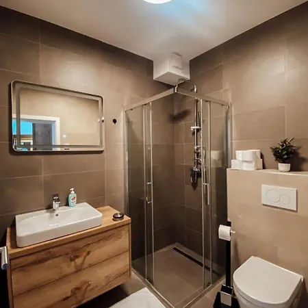 31 - Erdody Apartamento